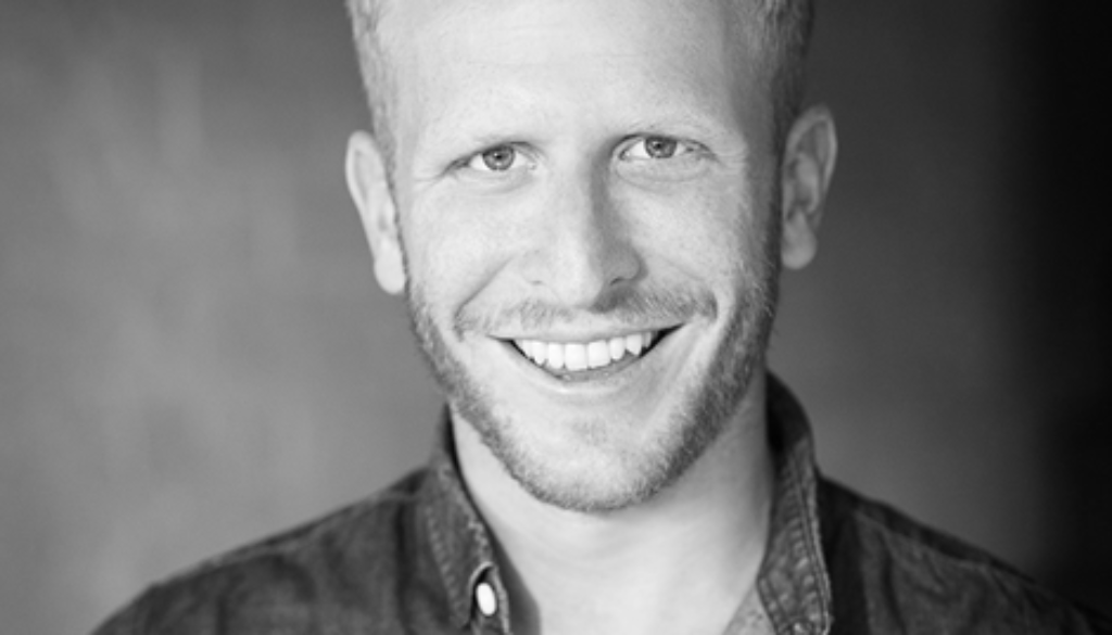Adam Bumpus 470 x470 px